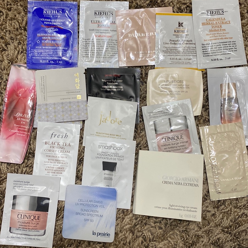 Random set of 18 face product samples